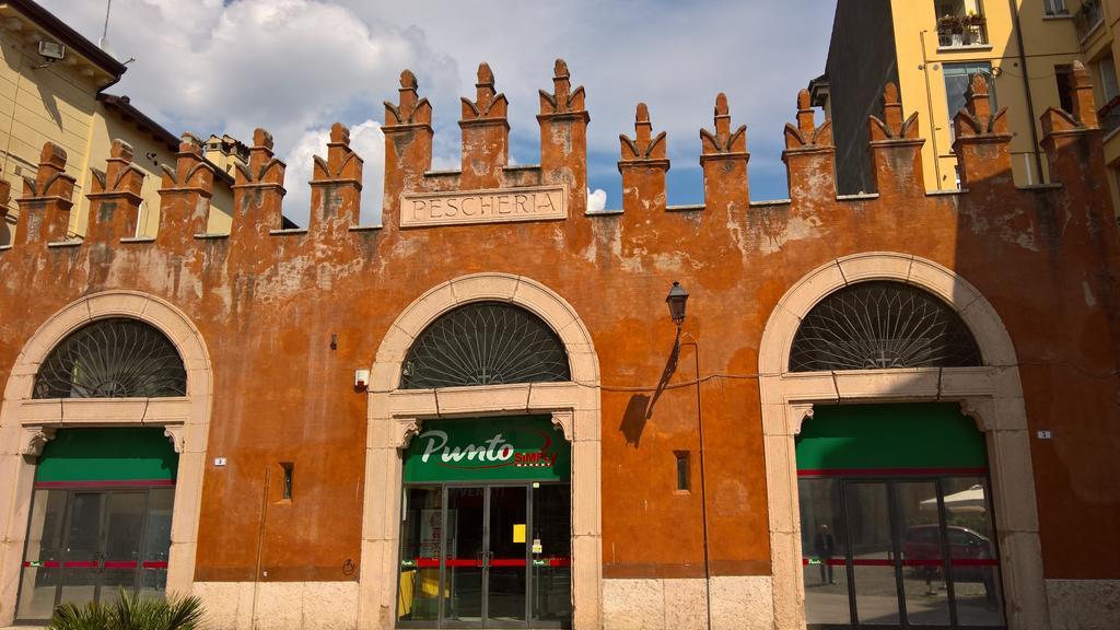 Casa Ferrari Appartamento Verona Sanificato Ozono Dış mekan fotoğraf